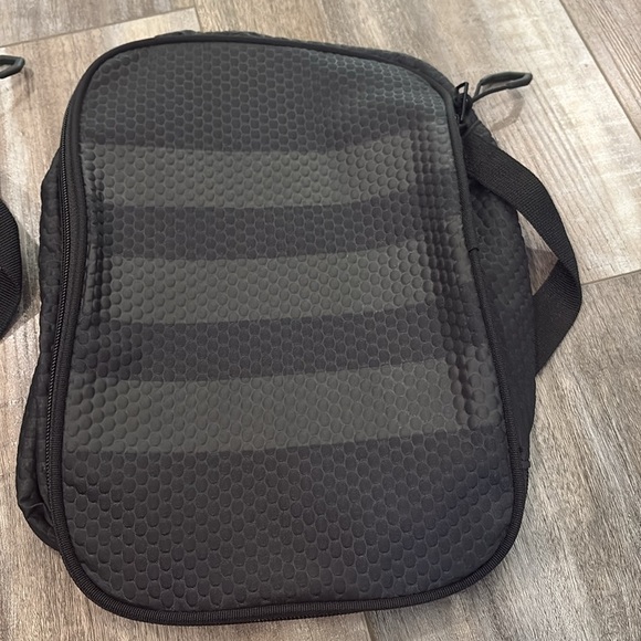 Adidas Black & Gray Stripe Packing Cubes - Picture 4 of 8